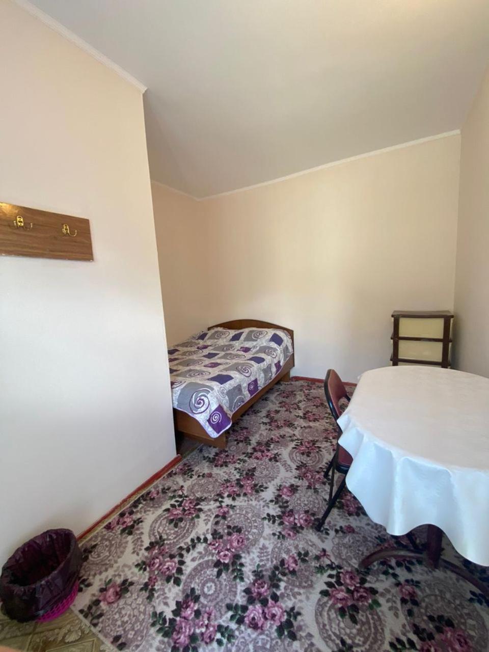 Guest House Regina Bulan Sogottuu Habitación foto